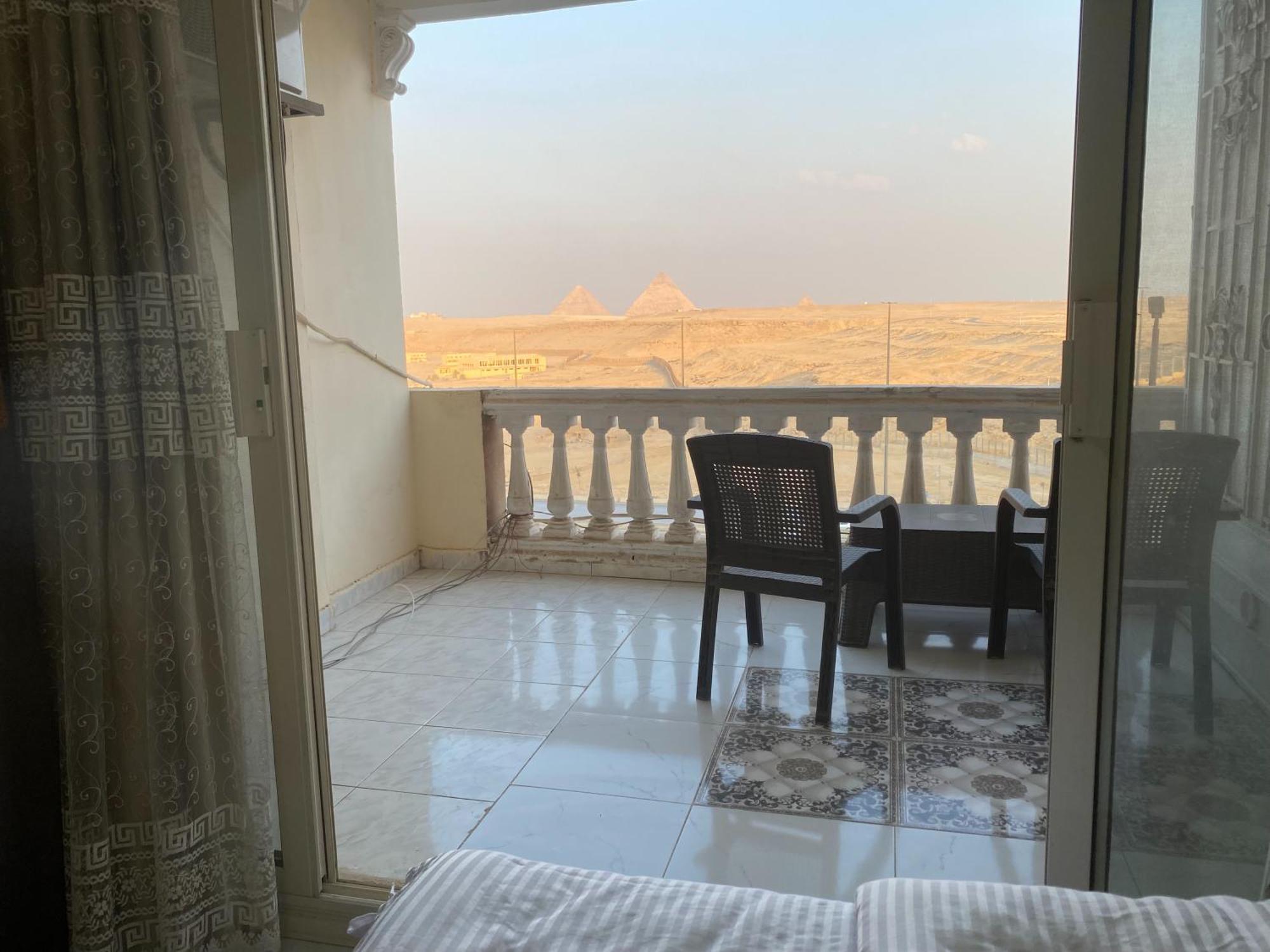 Pyramita Hotel Ghatati Экстерьер фото