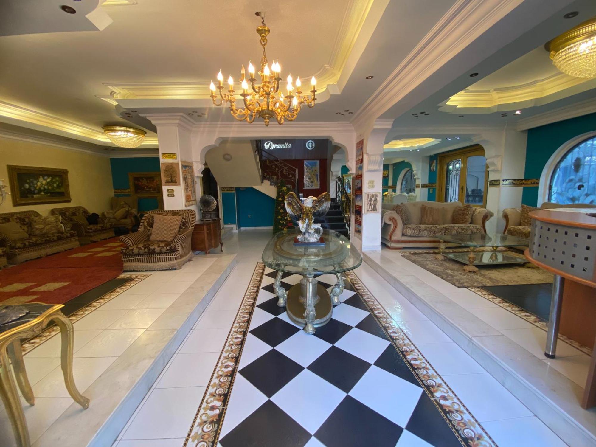 Pyramita Hotel Ghatati Экстерьер фото